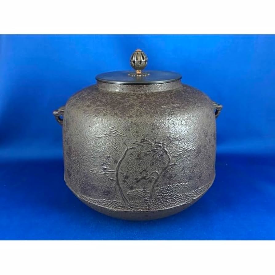 ◆茶道具◆釜師 佐藤清光造 浜松紋 尻張羽落釜◆共箱 ◇茶道具◇釜師 佐藤清光造 浜松紋 尻張羽落釜◇